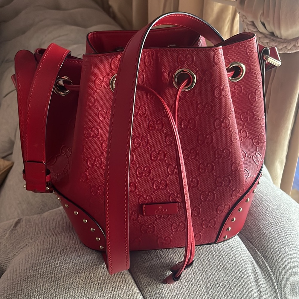 Gucci - Picture 3 of 16